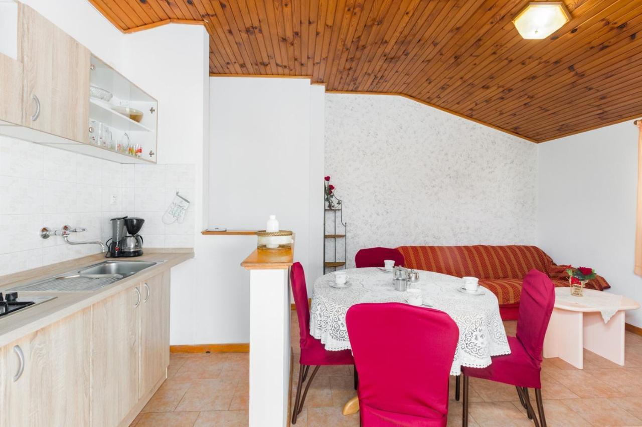 Apartman Ana Poreč Exterior foto