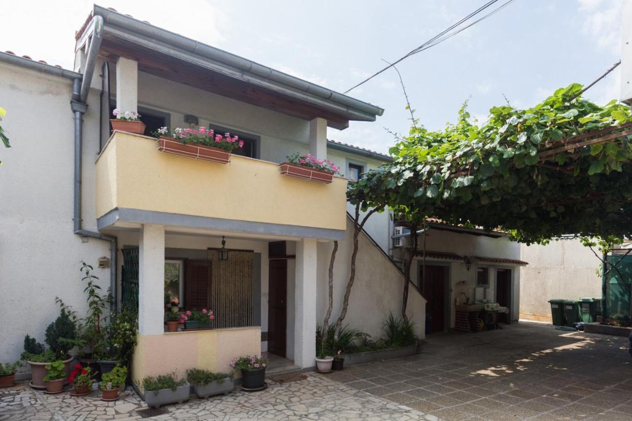 Apartman Ana Poreč Exterior foto